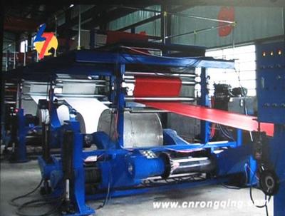 瑞安市榮慶包裝機(jī)械廠 紙板復(fù)合生產(chǎn)線的創(chuàng)新與優(yōu)勢(shì)